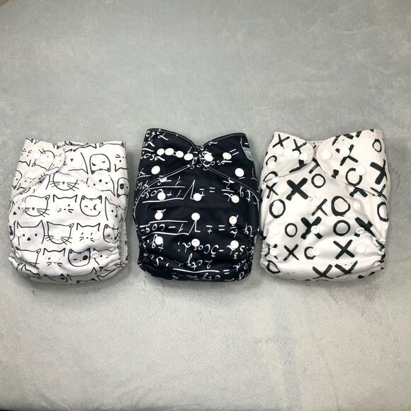3 Pc Eco Cloth Diaper Set - Cats, Math Formulas , & XOXO’s - Picture 1 of 6
